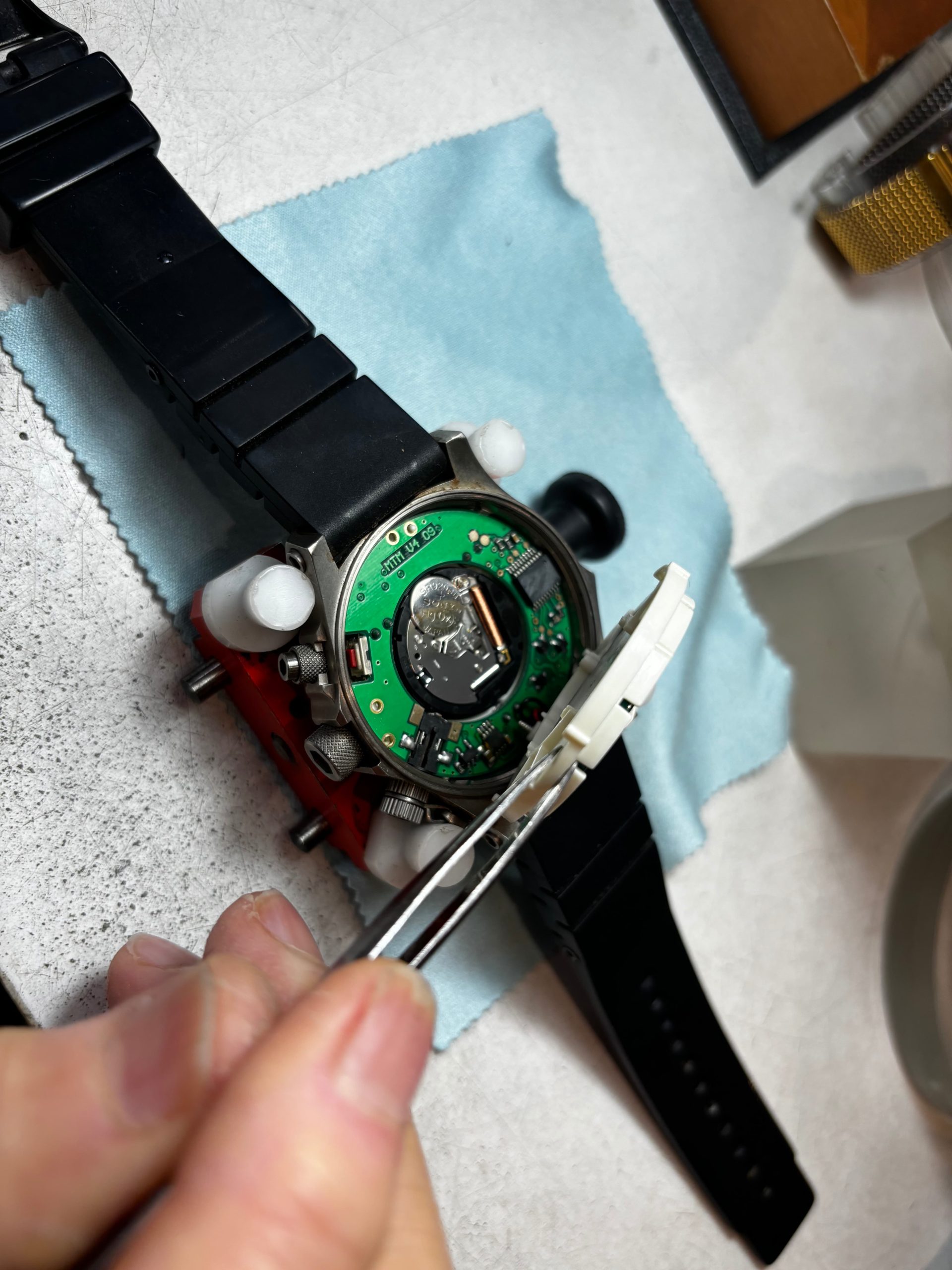 お客様の時計】電池交換できません💦 | 正美堂時計店 BLOG