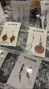 正美堂オリジナルの時計のピアス
